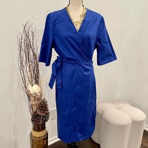Women wrap dress with deep V